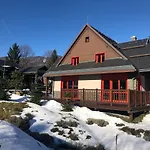 Tiesnava Villa *