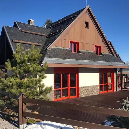 Tiesnava Villa *